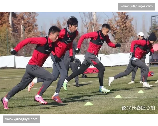 中超焦点对决亚泰迎战建业主场求胜双方全力争分赛季关键一役看点